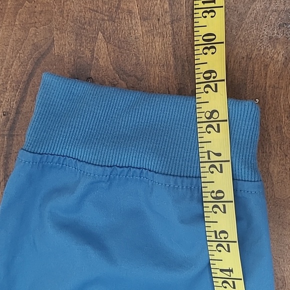 NWT Butter-soft Scrub Pants Women's sz 2XL Blue 5 Pocket Cargo Scrub Pants - Picture 10 of 10